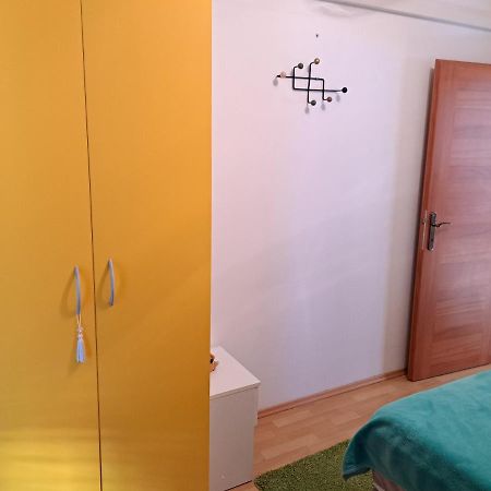 Mateo Apartment Dugi Rat Ngoại thất bức ảnh
